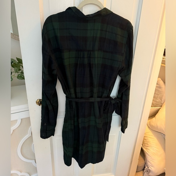 Abercrombie & Fitch Dark Green Checkered Shirt - Holiday Style NWT - Picture 2 of 3